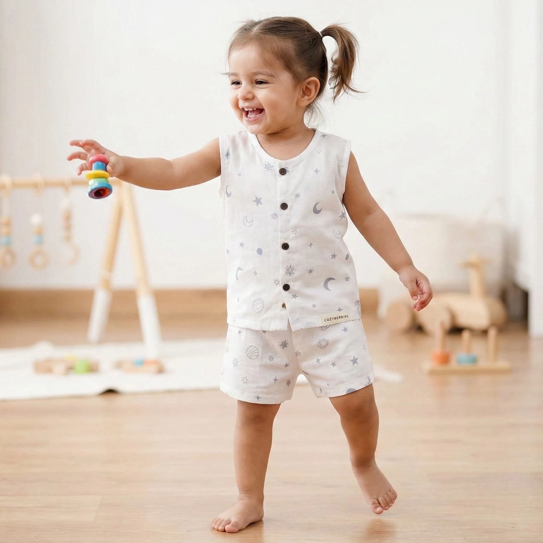 Sleeveless Jabla and Shorts